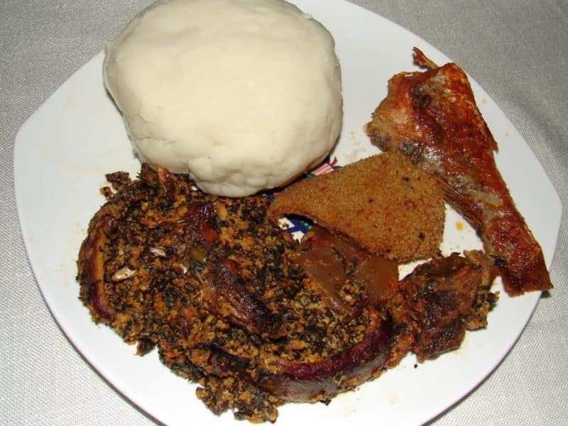 Pounded-Yam-with-Assorted-Meat-Fish-800x600(2)